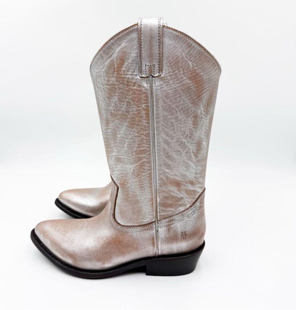 Frye Billy Pull On Silver Metallic Western Cowboy Boots Size 8 - Picture 3 of 11